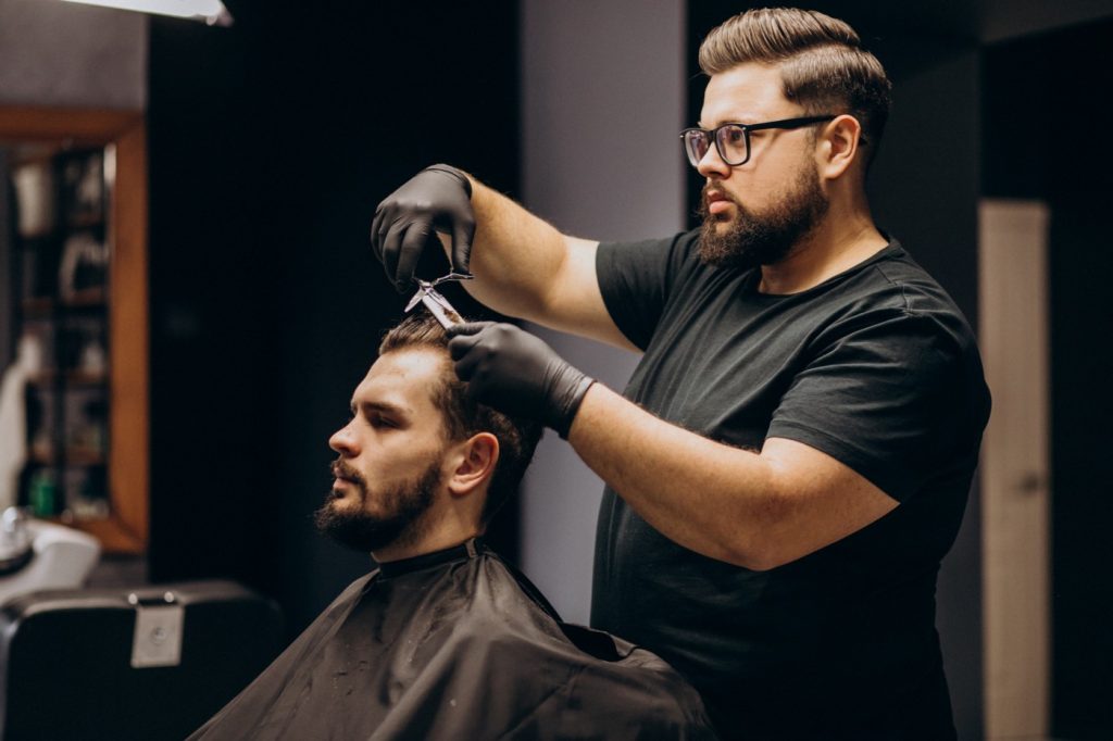Why Should You Implement An Online Booking App In Your Barber shop?